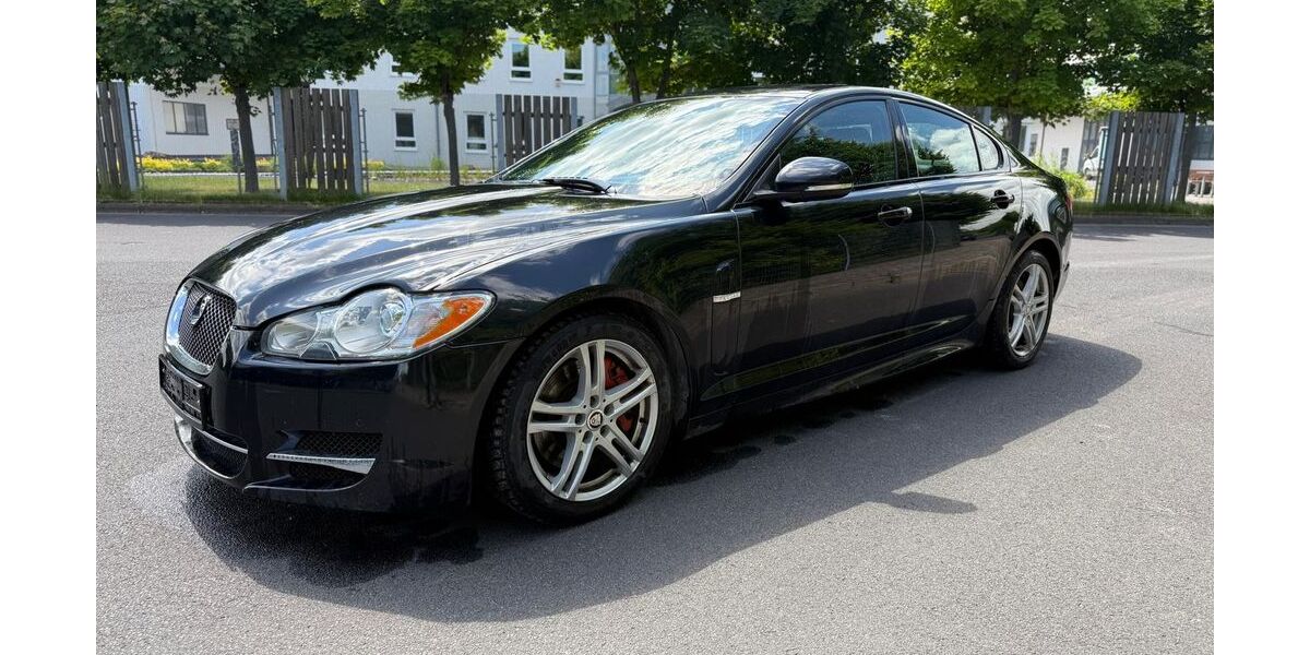 Jaguar XF 192.000 km 3.900 &euro; Drei Gleichen OT Günthersleben 99869