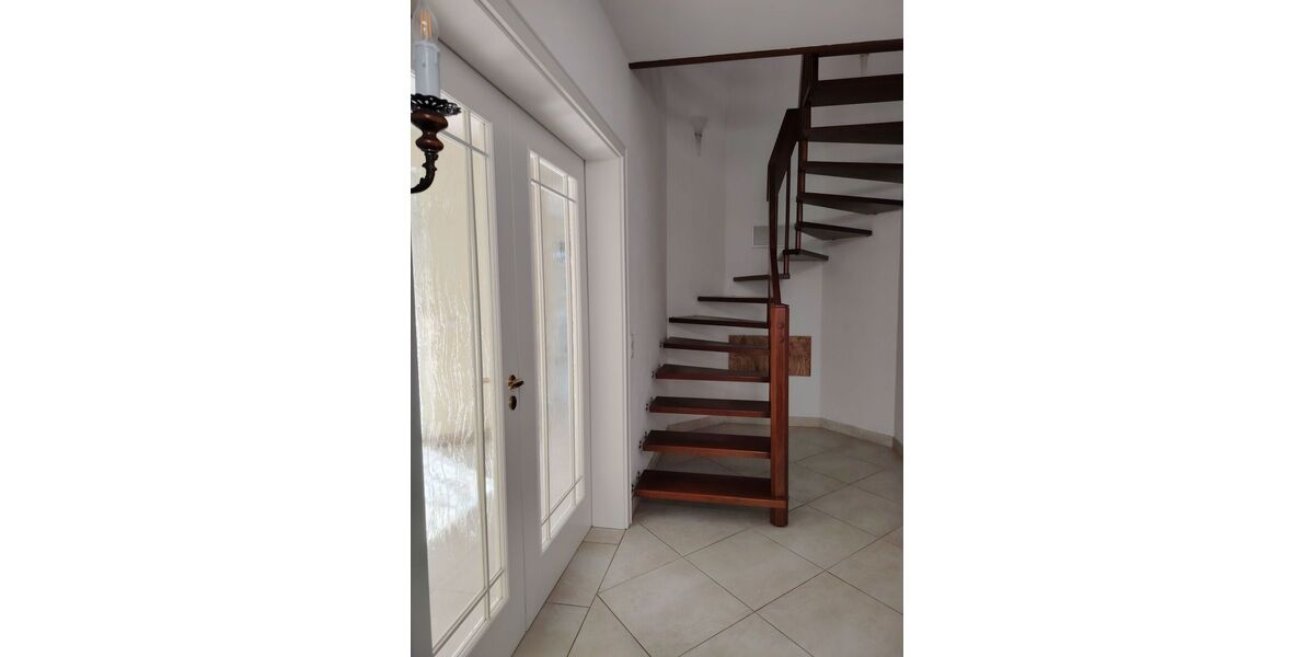 Provisionsfrei! frei-stehende Architekten-Stadtvilla in zentraler Lage in 99089 Erfurt - Einfamilienhaus Erfurt Andreasvorstadt | Angebot:27279551