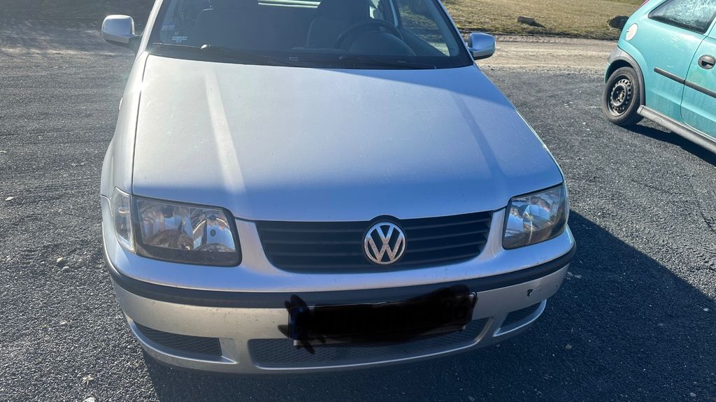 VW Polo 137.000 km 599 &euro; Stadtilm 99326