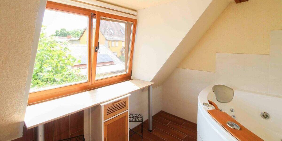 Einfamilienhaus Sömmerda Frohndorf - 6 Zimmer, 180 m&sup2;, 530.000&euro; | Angebot:26093572