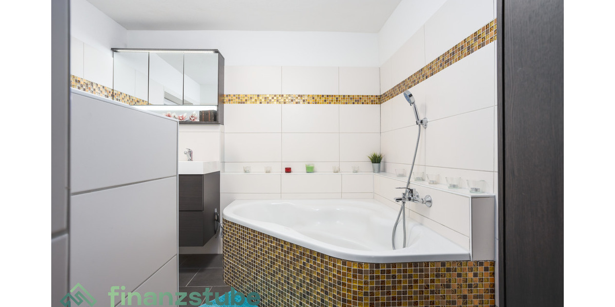 Einfamilienhaus Klettbach - 9 Zimmer, 234 m&sup2;, 399.000&euro; | Angebot:23129156