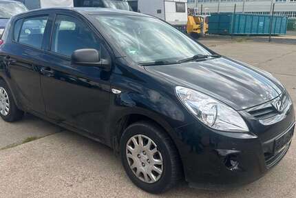 Hyundai i20 235.500 km 750 &euro; Erfurt 99099