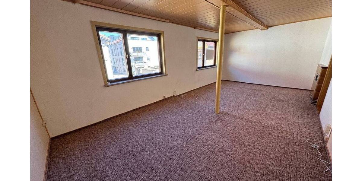 Reihenmittelhaus Ohrdruf - 4 Zimmer, 96 m&sup2;, 45.000&euro; | Angebot:25682864