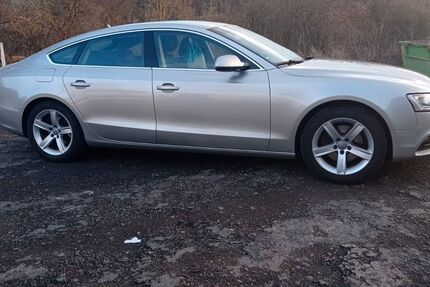Audi A5 99.500 km 13.990 &euro; Mellingen 99441