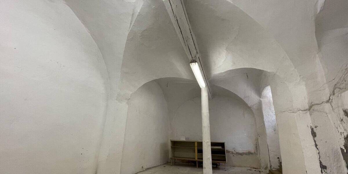 Mehrfamilienhaus, Wohnhaus Kölleda - 1 Zimmer, 117 m&sup2;, 189.000&euro; | Angebot:25779582