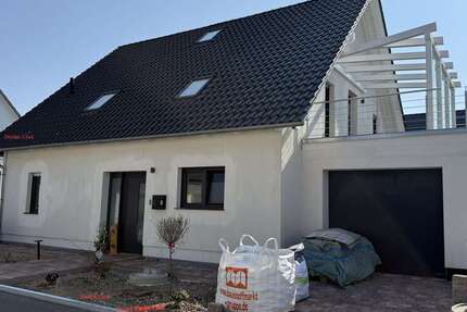 Wohnung Sömmerda - 4 Zimmer, 110 m&sup2;, 1.150&euro; | Angebot:25385540