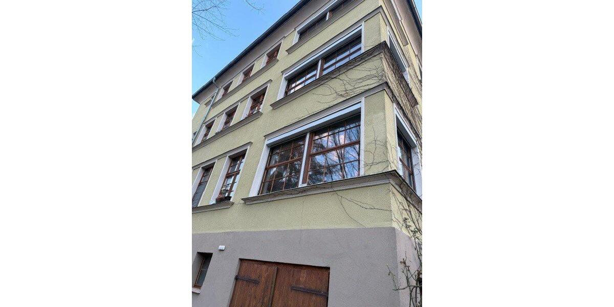 Etagenwohnung Gotha - 4 Zimmer, 110 m&sup2;, 600&euro; | Angebot:27714572
