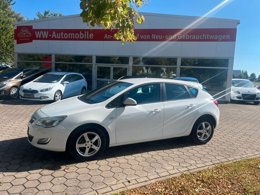 Opel Astra 177.256 km 4.999 € Nessetal/OT Goldbach 99869