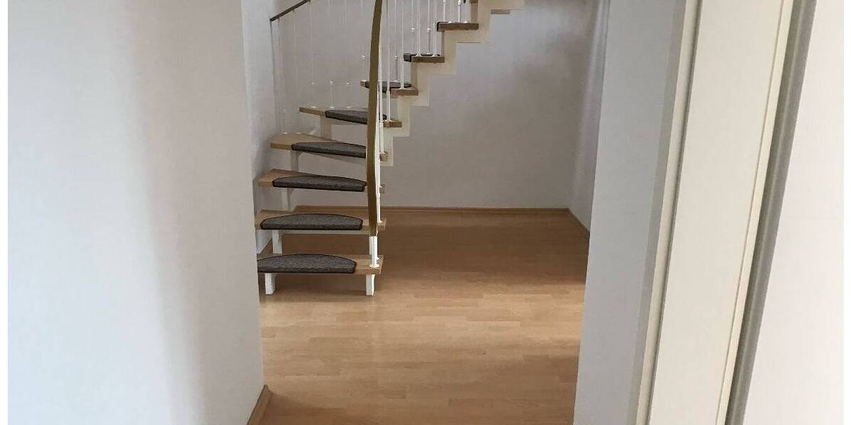 Etagenwohnung Erfurt Krämpfervorstadt - 3 Zimmer, 101 m&sup2;, 245.000&euro; | Angebot:19951771