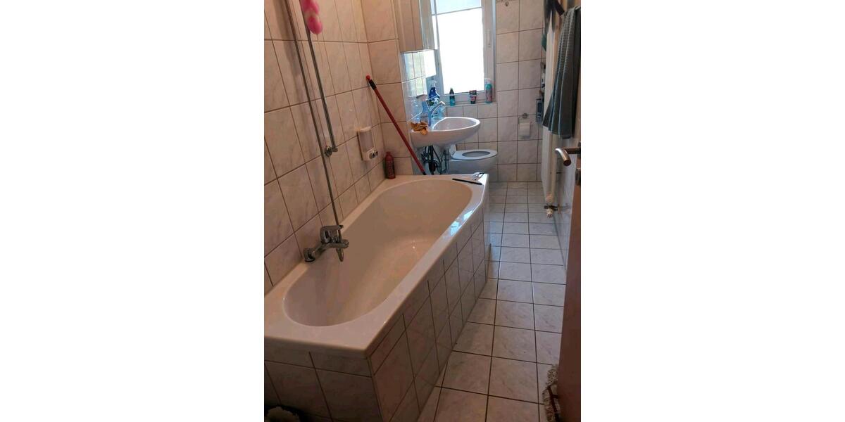 Etagenwohnung Erfurt Hohenwinden - 4 Zimmer, 75 m&sup2;, 188.000&euro; | Angebot:26949723
