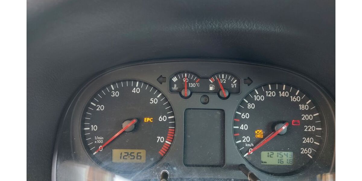 VW Golf 121.000 km 1.000 &euro; Arnstadt 99310