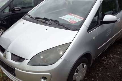 Mitsubishi Colt 140.000 km 2.390 &euro; Ohrdruf 99885