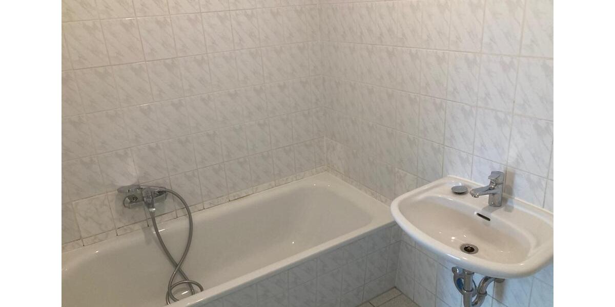 Etagenwohnung Erfurt Johannesvorstadt - 3 Zimmer, 75 m&sup2;, 675&euro; | Angebot:25219805