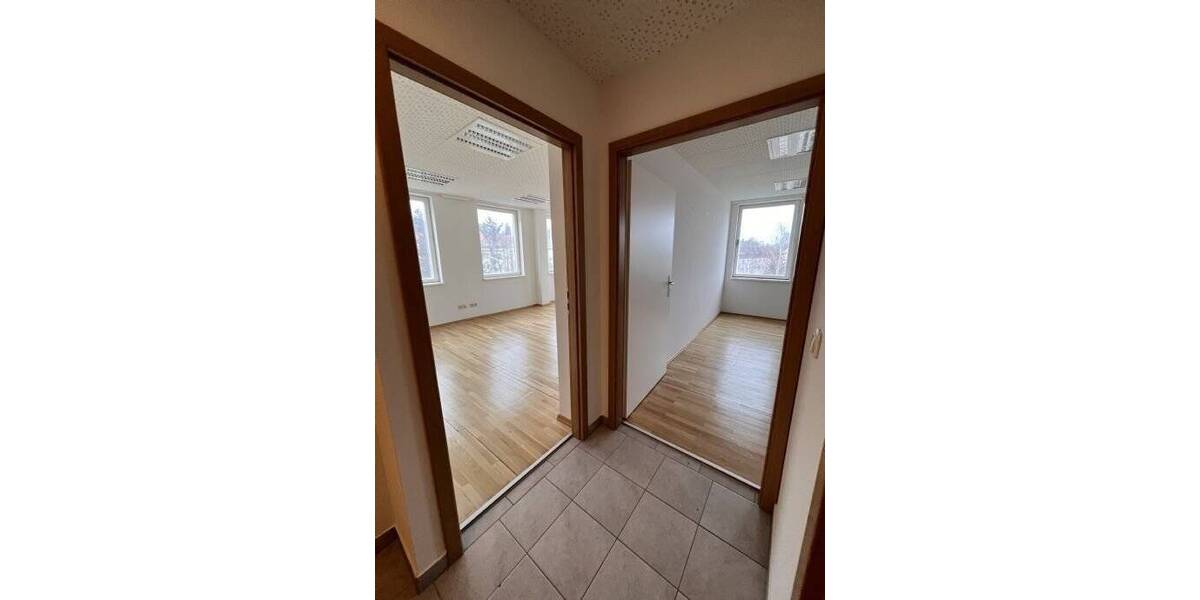 Gewerbeobjekt Weimar Parkvorstadt - 3 Zimmer, 65 m&sup2;, 620&euro; | Angebot:19510759