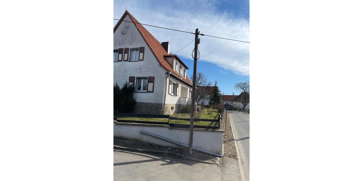 Einfamilienhaus Greußen - 6 Zimmer, 120 m&sup2;, 120.000&euro; | Angebot:25844270