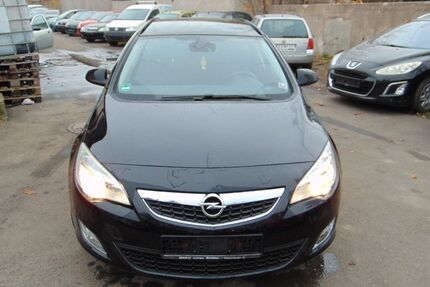 Opel Astra 241.000 km 2.700 € Gotha OT Siebleben 99867