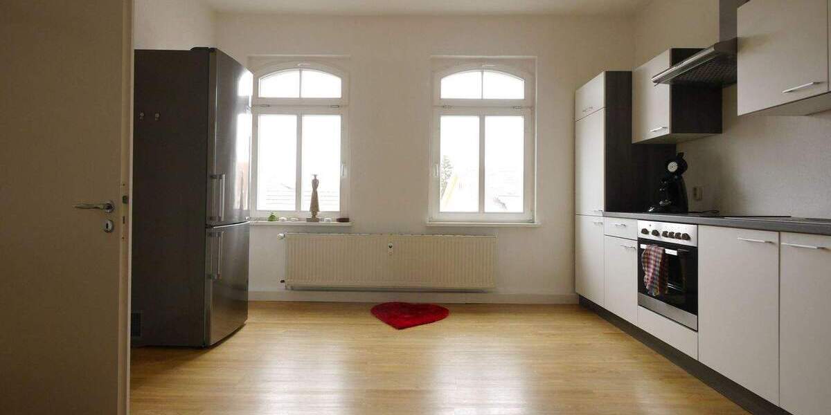Etagenwohnung Weimar Altstadt - 2 Zimmer, 63 m&sup2;, 555&euro; | Angebot:26091986