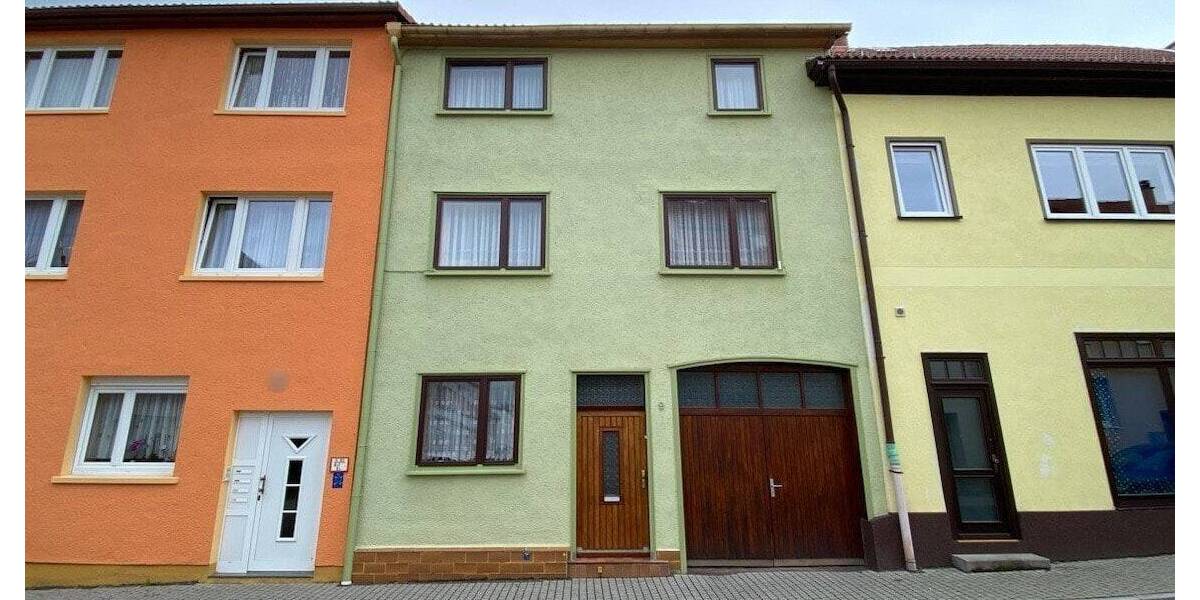 Reihenmittelhaus Ohrdruf - 4 Zimmer, 96 m&sup2;, 45.000&euro; | Angebot:25682864