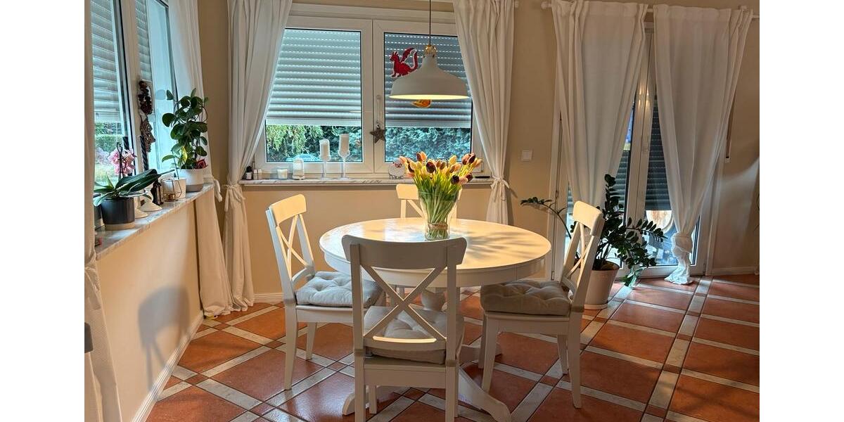 Einfamilienhaus Drei Gleichen - 5.5 Zimmer, 137 m&sup2;, 1.500&euro; | Angebot:27624887