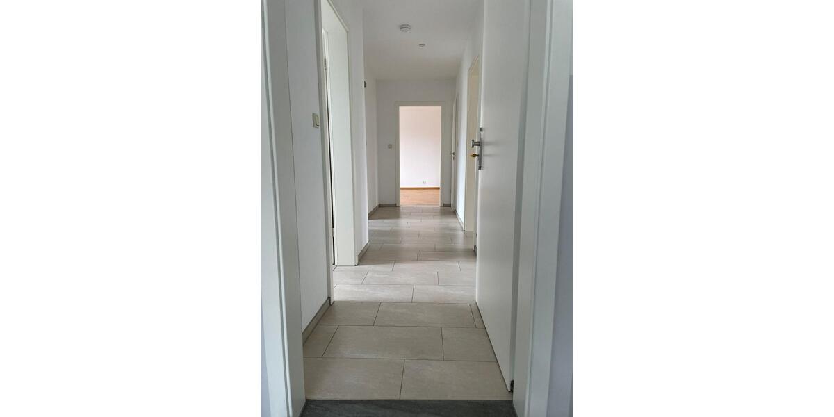 Maisonettenwohnung Erfurt Daberstedt - 4 Zimmer, 101 m&sup2;, 1.310&euro; | Angebot:25120809