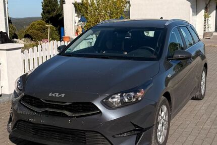 Kia ceed Sportswagon 50.680 km 22.450 &euro; Geratal 99331