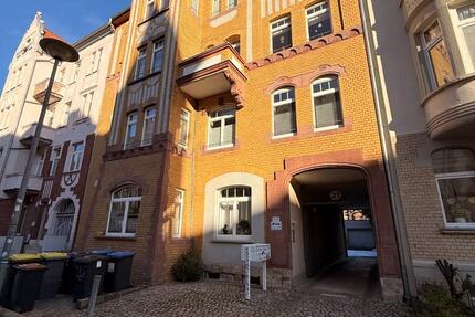 Schöne 2 Raumwohnung mit Balkon und Stellplatz! 2 zimmer