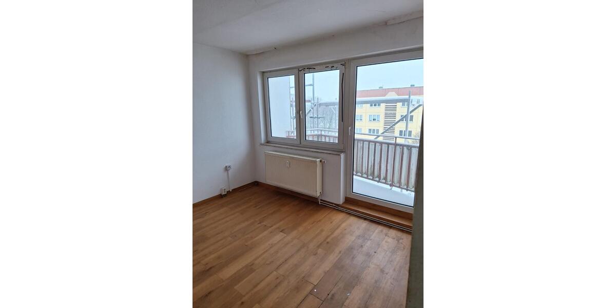 Etagenwohnung Sömmerda - 2 Zimmer, 49 m&sup2;, 321&euro; | Angebot:24710989