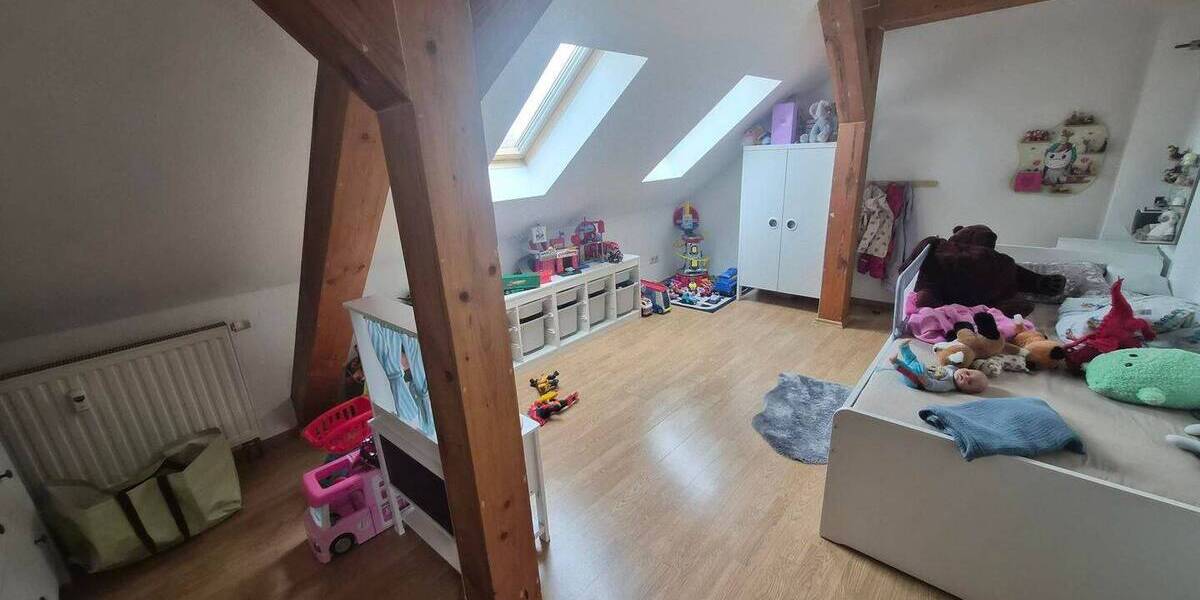 Etagenwohnung Gotha - 3 Zimmer, 75 m&sup2;, 590&euro; | Angebot:26763990