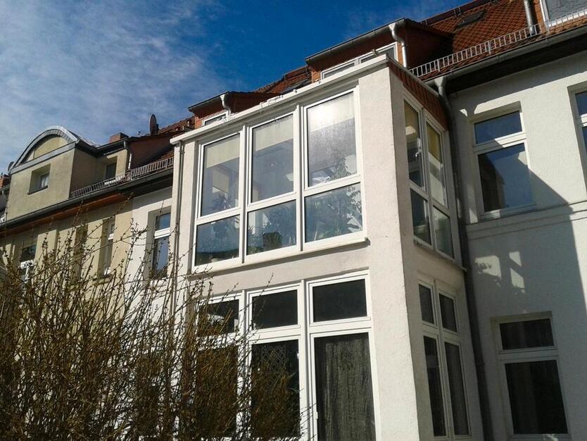 sonnige Singlewohnung mit Wintergarten in Erfurt zimmer