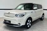 Kia Soul PLAY Navi*Leder*PDC*Klimaaut.*1.Hand 35.944 km 12.990 € Gebesee 99189