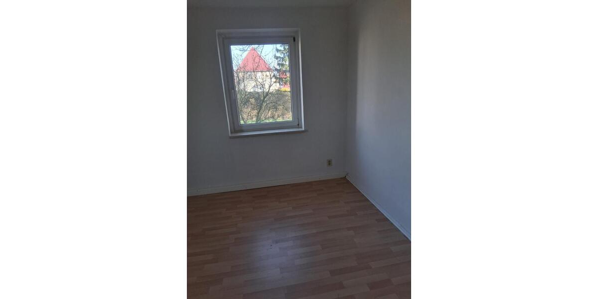 Erdgeschoßwohnung Drei Gleichen - 3 Zimmer, 61 m&sup2;, 440&euro; | Angebot:25903540