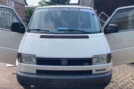VW T4 andere 388.000 km 3.250 &euro; Ohrdruf 99885