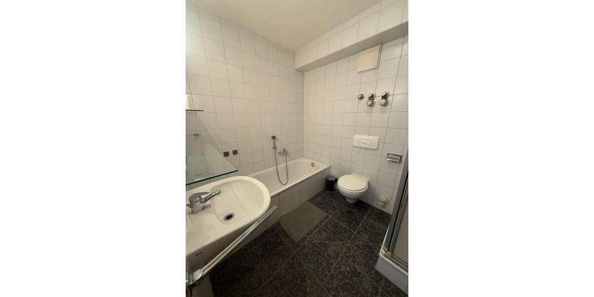 Etagenwohnung Erfurt Johannesvorstadt - 2 Zimmer, 45 m&sup2;, 440&euro; | Angebot:25127775