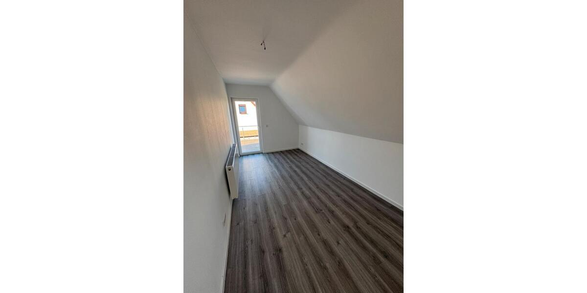 Doppelhaushälfte Gotha - 4 Zimmer, 110 m&sup2;, 320.000&euro; | Angebot:27630345