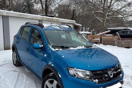 Dacia Sandero 94.000 km 6.100 &euro; Erfurt 99092