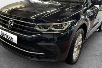 VW Tiguan 66.700 km 30.880 &euro; Erfurt 99099