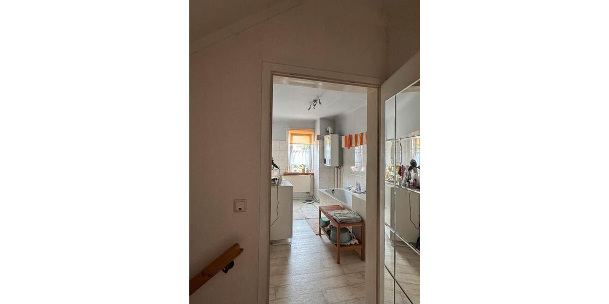 Mehrfamilienhaus, Wohnhaus Drei Gleichen - 16 Zimmer, 300 m&sup2;, 180.000&euro; | Angebot:26300500