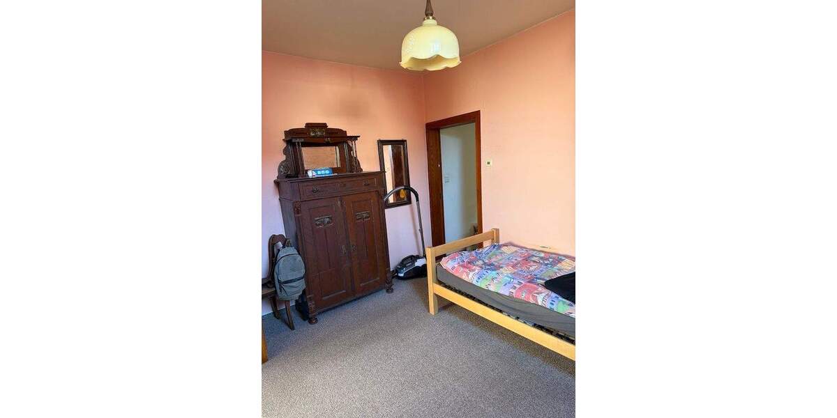 Mehrfamilienhaus, Wohnhaus Geratal - 6 Zimmer, 115 m&sup2;, 120.000&euro; | Angebot:25796922