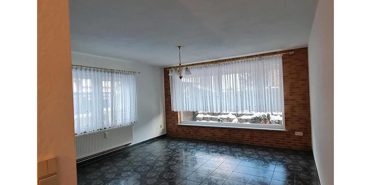 Erdgeschoßwohnung Kölleda - 3 Zimmer, 78 m&sup2;, 736&euro; | Angebot:24570970