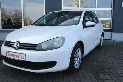 VW Golf 187.133 km 2.290 € Gotha 99867