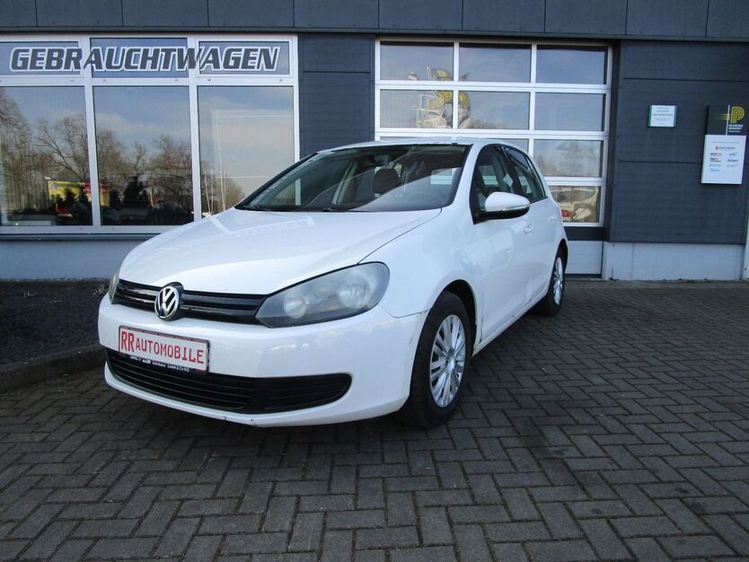 VW Golf 187.133 km 2.290 € Gotha 99867