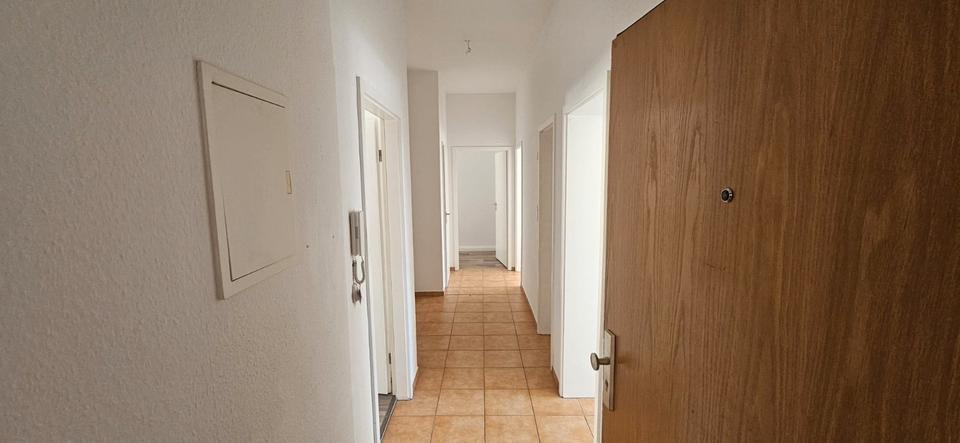 Erdgeschoßwohnung Tonna - 3 Zimmer, 72 m&sup2;, 465&euro; | Angebot:26427160