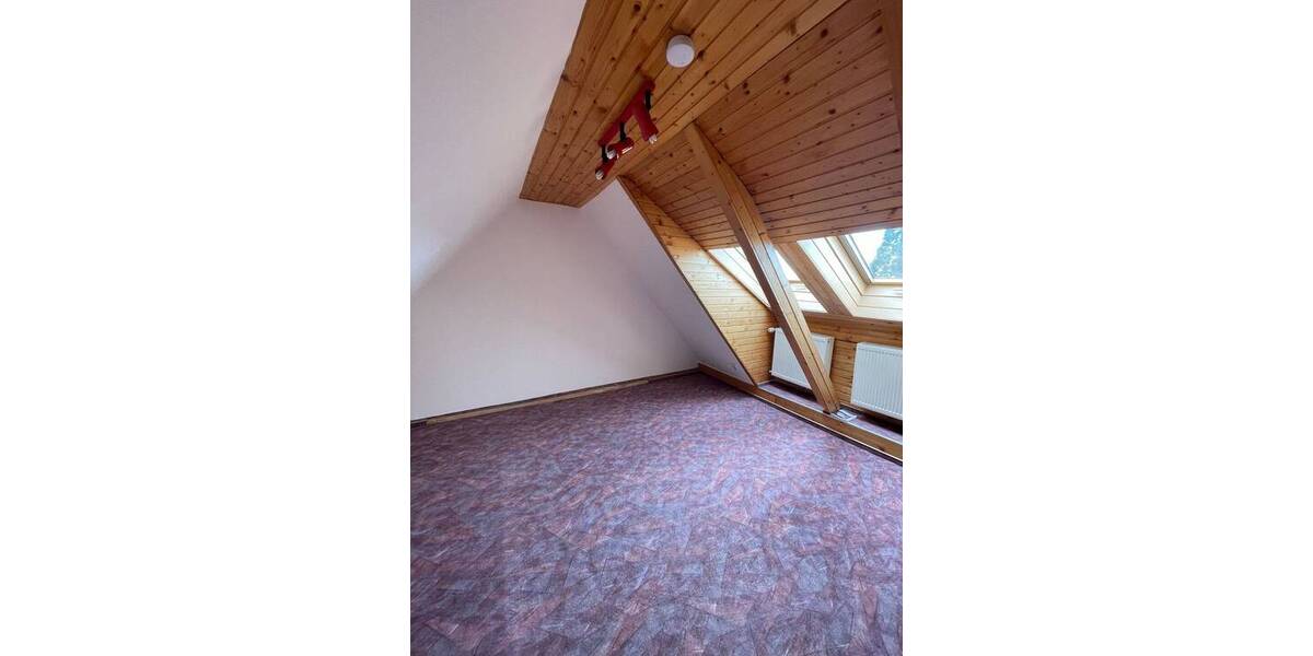 Reihenendhaus Gotha - 8 Zimmer, 167 m&sup2;, 370.000&euro; | Angebot:26731459
