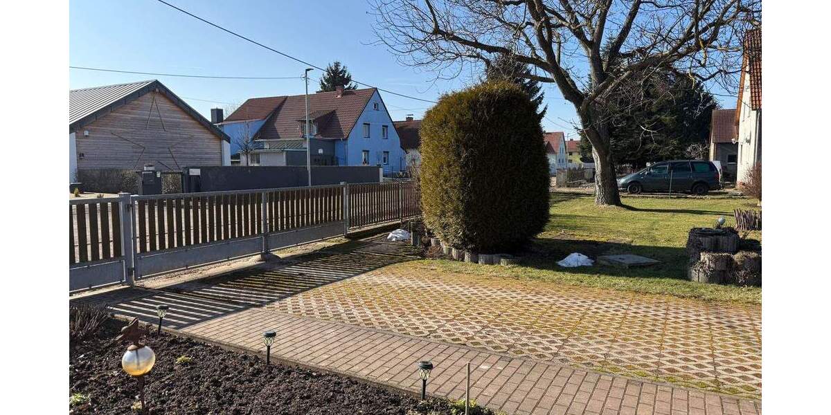 Einfamilienhaus Gotha - 8 Zimmer, 171 m&sup2;, 199.000&euro; | Angebot:25165472