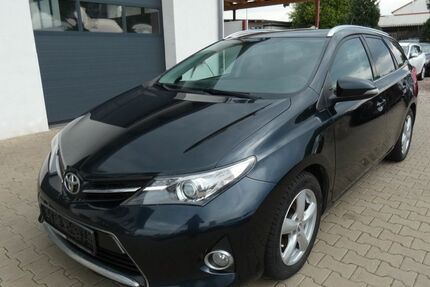 Toyota Auris 185.000 km 4.990 &euro; Erfurt 99087