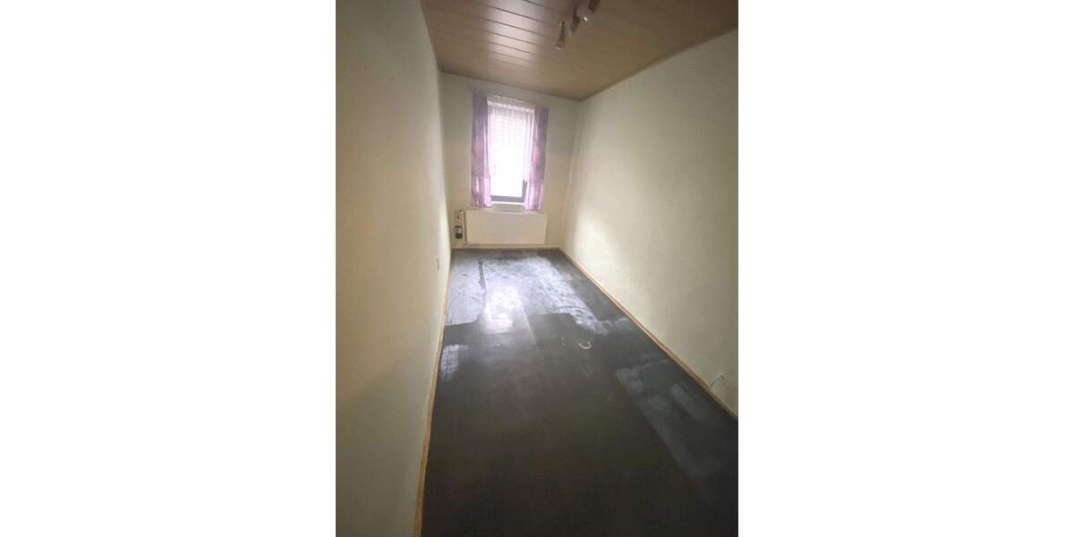 Doppelhaushälfte Ohrdruf - 4 Zimmer, 95 m&sup2;, 115.000&euro; | Angebot:25772408