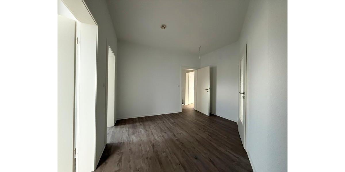 Dachgeschoßwohnung Erfurt Johannesplatz - 3.5 Zimmer, 85 m&sup2;, 776&euro; | Angebot:24994577