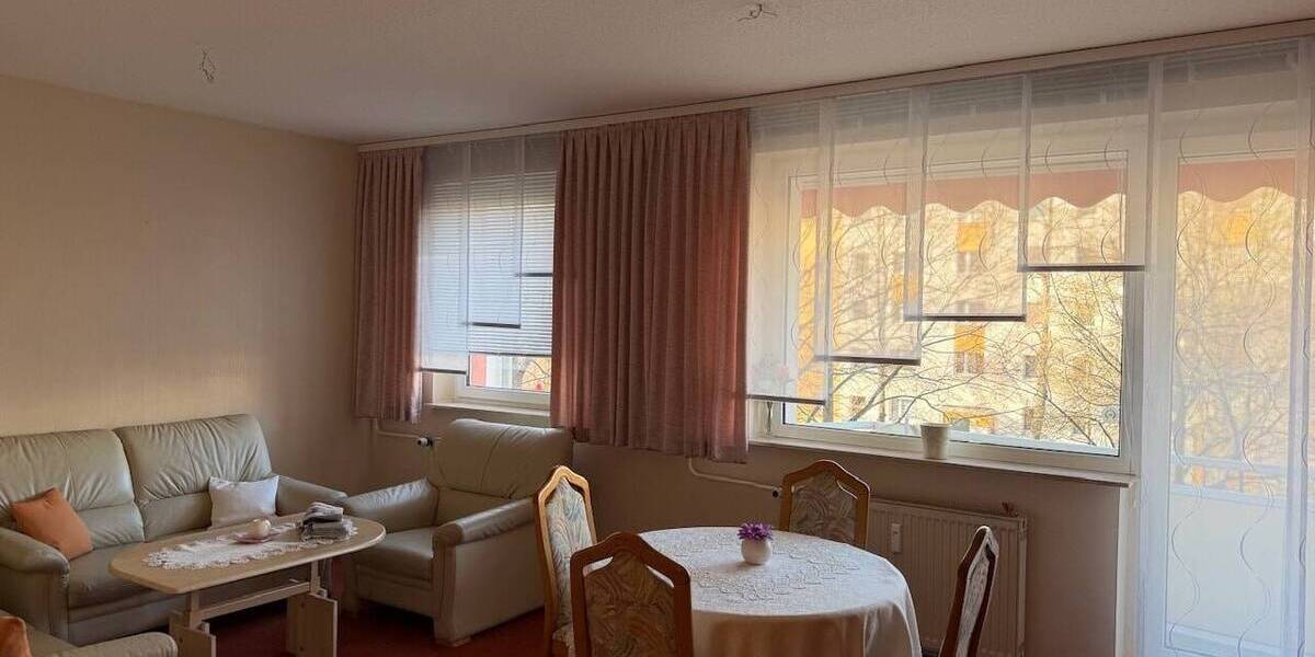 Etagenwohnung Erfurt Berliner Platz - 2 Zimmer, 61 m&sup2;, 85.500&euro; | Angebot:26092785