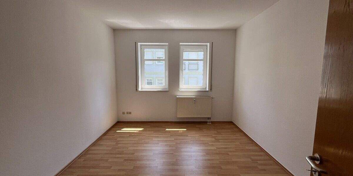 Etagenwohnung Gotha - 3 Zimmer, 72 m&sup2;, 130.000&euro; | Angebot:25771362
