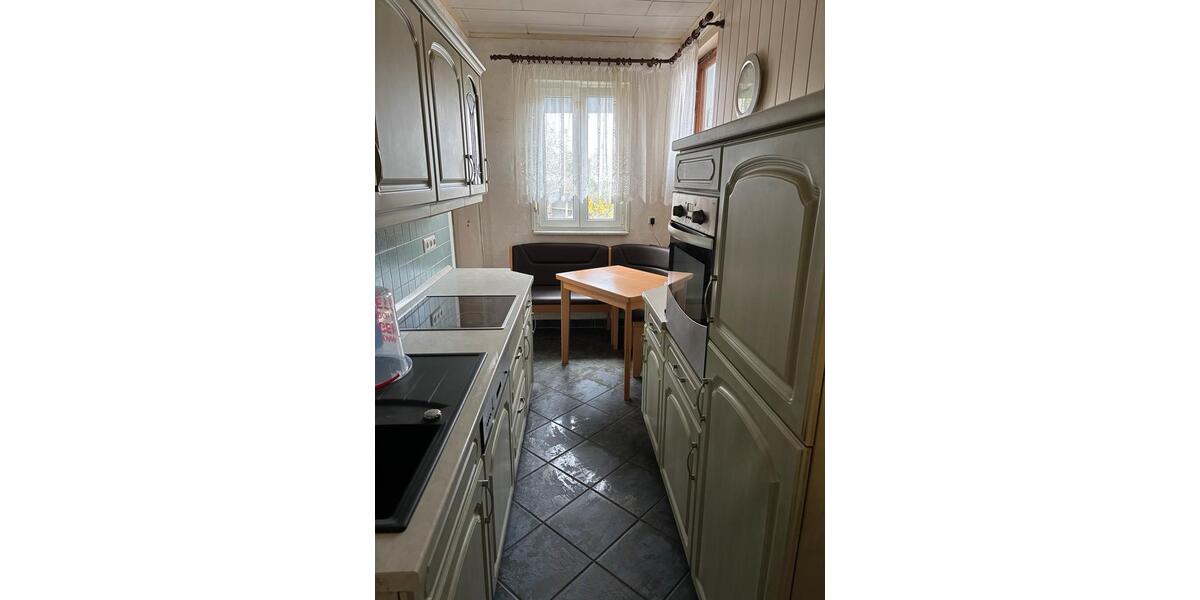 Mehrfamilienhaus, Wohnhaus Geratal Geraberg - 9 Zimmer, 200 m&sup2;, 160.000&euro; | Angebot:24469804